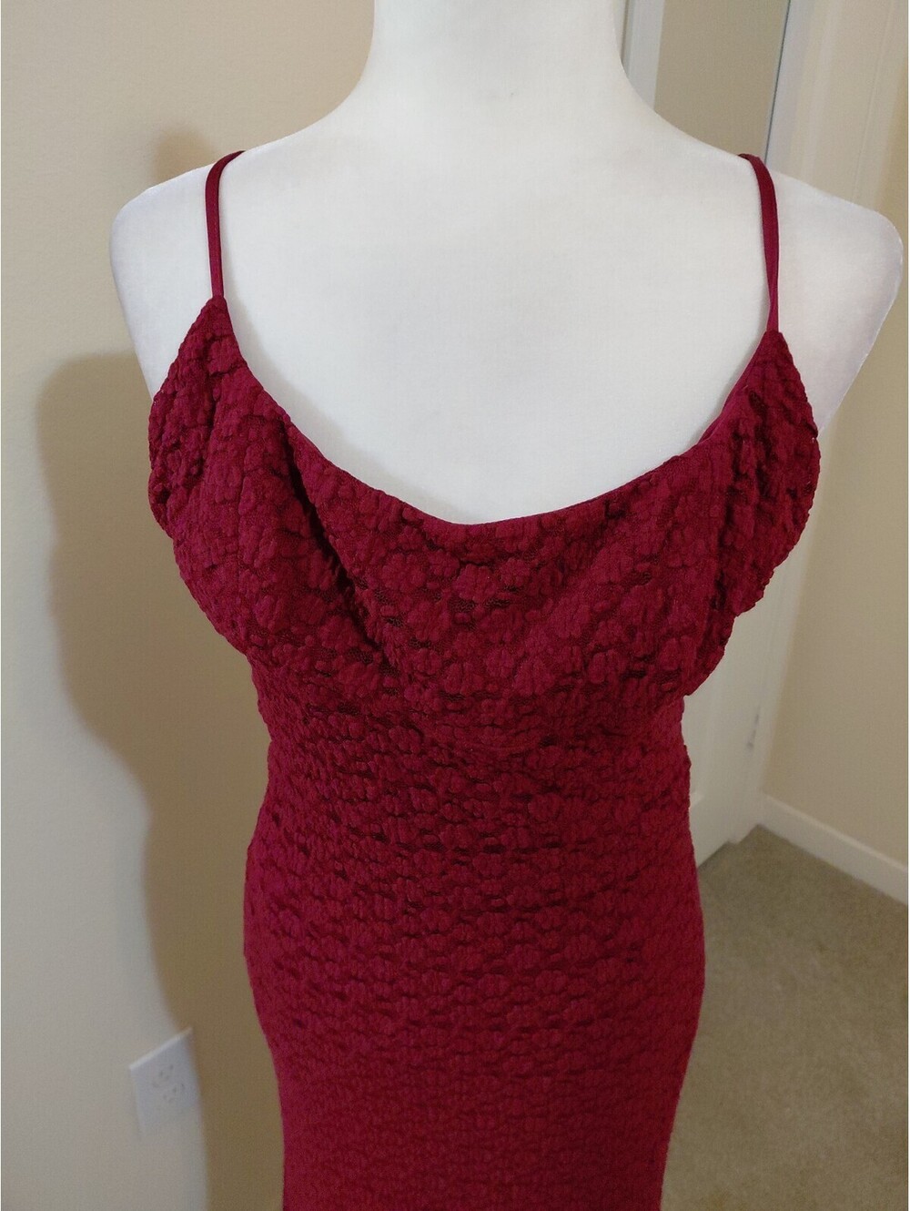 NWT Sexy BARDOT Louisa Mesh Midi Dress in Burgundy Size 10 #187 - Picture 9 of 12